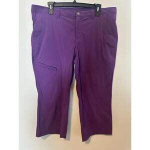 Eddie Bauer Travex Women’s 14 Purple Capri Hiking Pants Stretch Zip Pockets